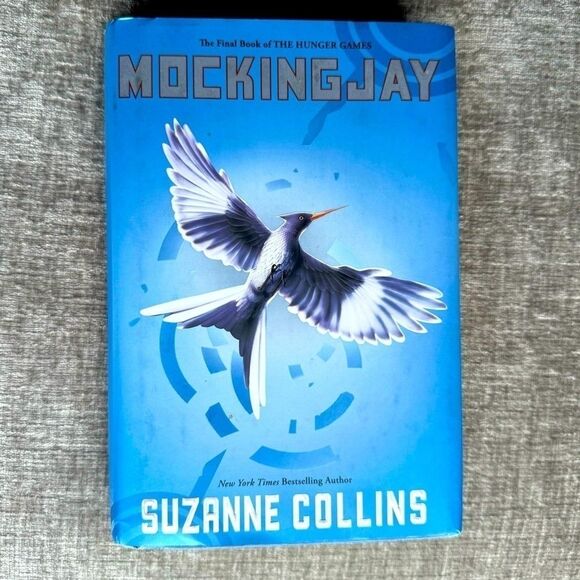 Mockingjay Hardcover Book Suzanne Collins Hunger Games - Picture 1 of 6